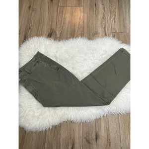 NWT Eddie Bauer Women’s Size 14 River Rock Ankle Chino Pants Slate Green